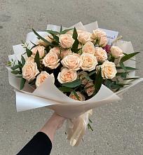 Букет Кремовые розы Латте в Криводановке