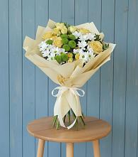 Букет Луч солнца в Криводановке Букет цветов из:  Хризантемы и Розы в Криводановке
