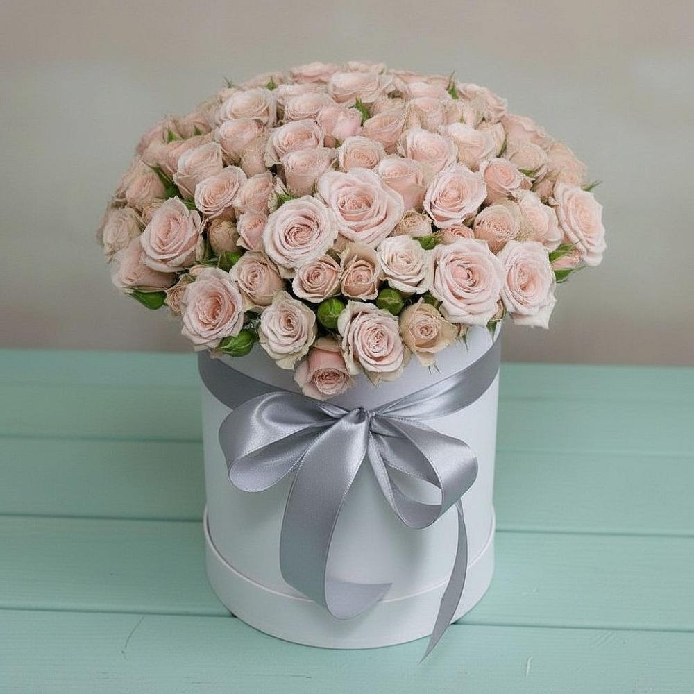 Композиция утонченная красота в Криводановке Цветочная композиция из Розы в шляпной коробке в Криводановке